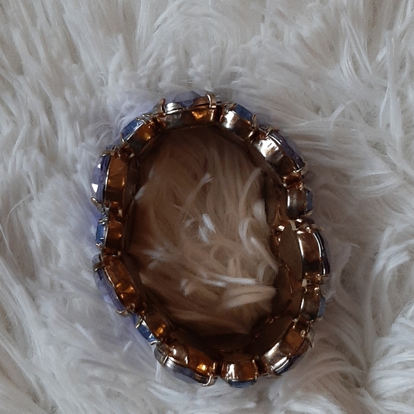 💙 Bejeweled Stretchy Bracelet - Picture 3 of 6